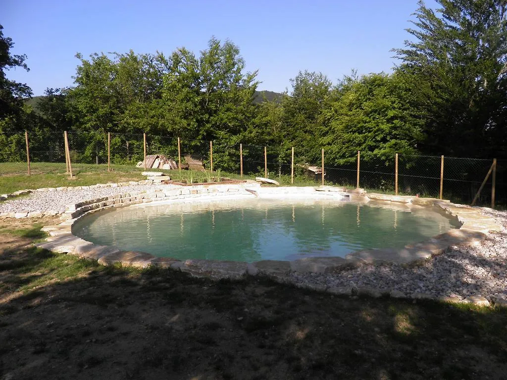 Camping Les Gîtes du Devés Montjoux