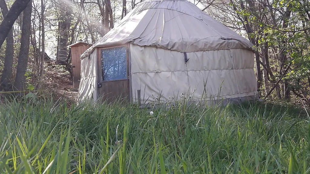 Camping Les Gîtes du Devés Montjoux